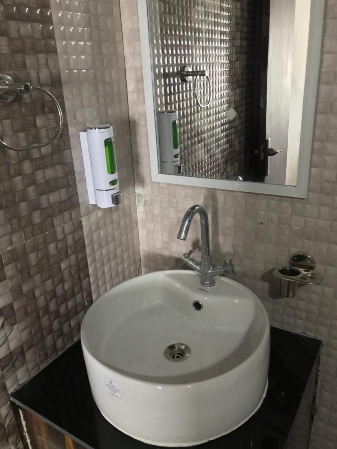 מוקטשוואר Himalayanblues Cottages&Stays מראה חיצוני תמונה